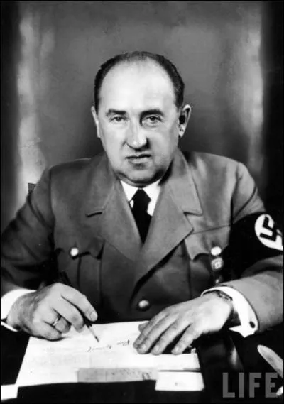 J'tais le ministre de l'conomie de 1939  1945 ; je suis ?