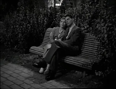 Les amants malheureux sont...