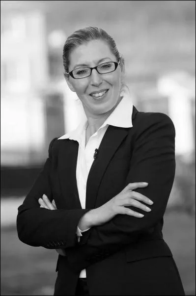 Kalthoum Sarra a laiss des parents paums  l'ge de ... .