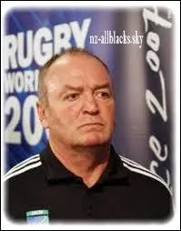 Qui est cet entraneur ?