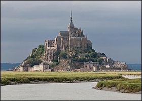 Pour finir cette série, le fameux Mont-Saint-Michel en Basse-Normandie. Mais dans quel département de cette région se situe-t-il ?