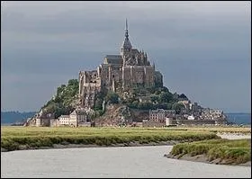 Pour finir cette srie, le fameux Mont-Saint-Michel en Basse-Normandie. Mais dans quel dpartement de cette rgion se situe-t-il ?