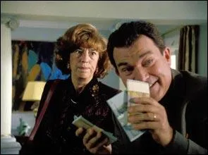 Dans ce film, son personnage se nomme Claire Trouaballe ... .