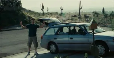 Au tout dbut du film, que dit Phil  Rene et Bella ?