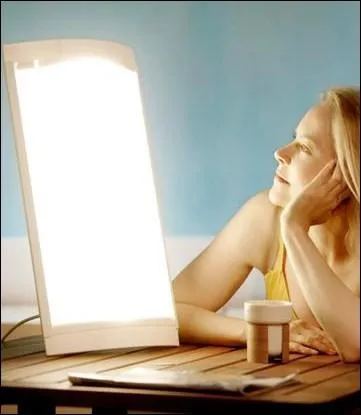 Dans quel cas utilise-t-on principalement la luminothrapie (qui consiste  s'exposer  une lumire proche de celle du Soleil) ?