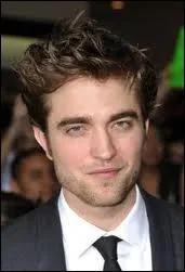 Il joue dans 'Twilight'. C'est ...