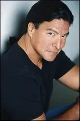 Qui joue Billy Black ?