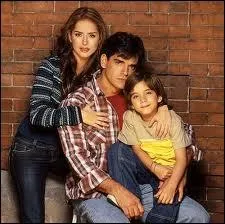 Comment s'appelle le fils d'Aura ?