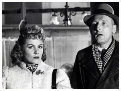 La femme de Bourvil se prnomme...