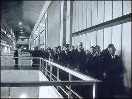 Qu'inaugure le gnral De Gaulle le 26 Novembre ?