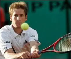 Quel est ce tennisman ?