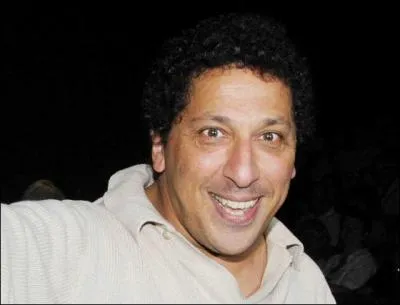 Qui est cet humoriste ?