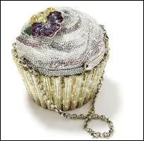 Le musée des sacs à main, la plus grande collection de sacs depuis le 16e siècle jusqu'à nos jours :