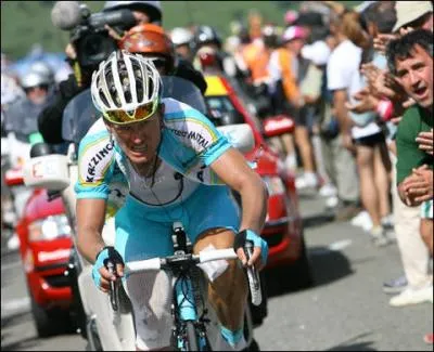 Avec ce coureur, on est sorti des schmas de courses strotyps. Dynamiteur attitr et ami de Jan Ullrich, il s'est permis en 2005 de gagner l'tape des Champs Elyses.