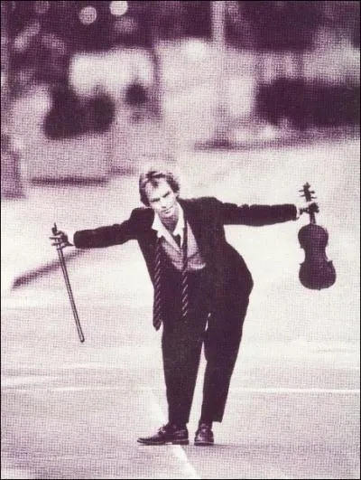 Qui chante 'Englishman in New York' ?