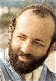 Monsieur Vingt quatre heures ... . .