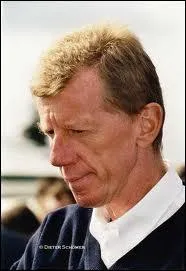 Pilote allemand deux fois champion du monde de rallye ... .