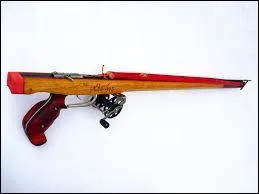 En 1937 qui a invent le fusil pour la pche sous-marine ?