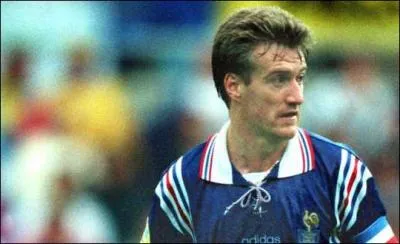 Didier Deschamps en 103 slections a inscrit ... . .