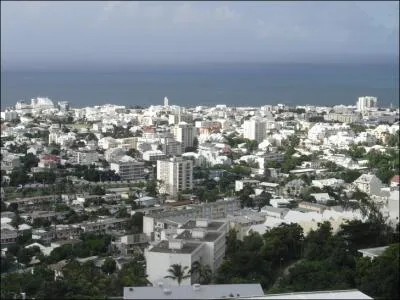 O se situe Saint-Denis ?