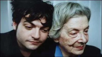 Quelle chanson  trs grand succs a-t-elle crite pour son petit-fils Matthieu ?