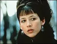 Quel auteur russe a crit 'toutes les familles heureuses le sont de la mme manire, les familles malheureuses le sont chacune  leur faon' dans le roman 'Anna Karenine' ?