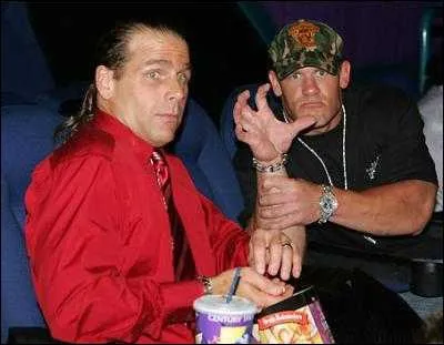 Avec quel partenaire a-t-il remport son premier titre par quipe en 2007 ?