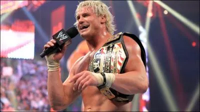 Suite  ce match, que dit Dolph Ziggler au micro ?