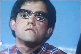 ''Tournez ménages'' : Quelle est la première question de Jean-Pierre (Didier Bourdon) à Ingrid ?