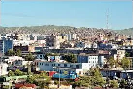 O se situe la ville d'Oulan Bator ?
