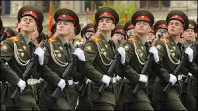 ''Le propre du militaire, c'est le sale du civil.''