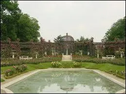 Dans quel dpartement se trouve L'Ha les roses ?