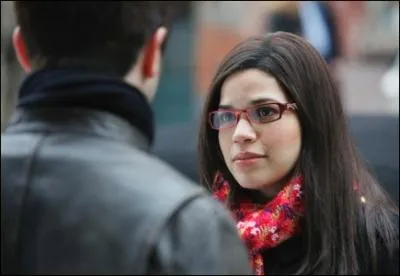 Qu'y a-t-il dcrit sur le poncho que Betty possde ?