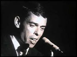 Quand on n'a que l'amour : 'Quand on n'a que l'amour  s'offrir en partage... '.