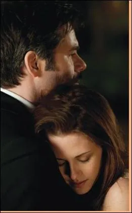 Que dit Charlie  propos d'Edward; quand il tlphone  Bella ?