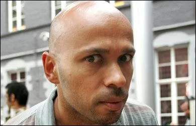 Eric et Ramzy ... ... . je suis :