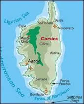 La ville d'Ajaccio a un surnom lequel ?