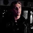 De qui est-il le frre ?