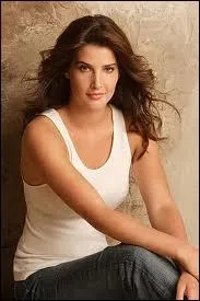 De quelle nationalit est-elle ?