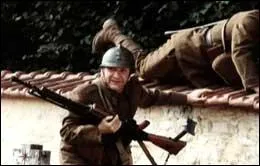 Apr�s avoir quitt� le camp, o� se retrouve le Sergent-chef Chaudard et ses hommes ?