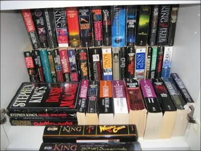 Quel est son premier ouvrage ?