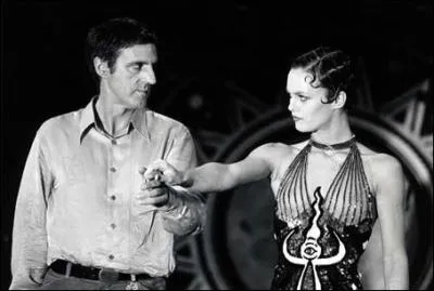 Ralis en 1999 par Patrice Leconte , il s'agit de ... . .