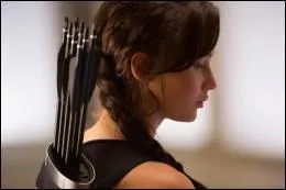 Comment les participants sont-ils informs de l'identit des tributs dcds ?