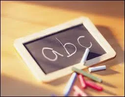 Pendant deux heures, il nous a ... . les oreilles !