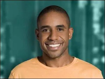 Qui est cet acteur jouant dans 'Scnes de mnages' ?