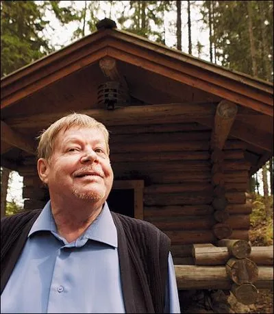 'Petits suicides entre amis' et 'Le livre de Vatanen' sont des romans finlandais contemporains adapts au cinma. Leur auteur s'appelle... ?