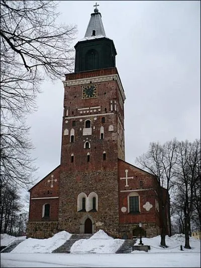 90% des Finlandais ont pour religion... ?