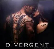 Pour fter son admission  l'cole, que se fait-elle tatouer ?