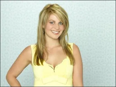 Comment s'appelle cette femme ?