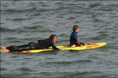Quel est le prnom du surfeur nomm 'Beachley' ?